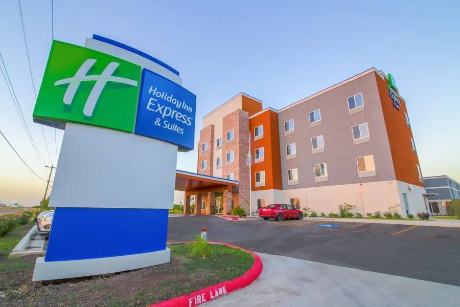Holiday Inn Express & Suites Raymondville by IHG hotel detail image 2