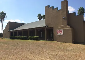 Frio Inn hotel thumbnail 3