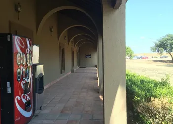 Frio Inn hotel thumbnail 4