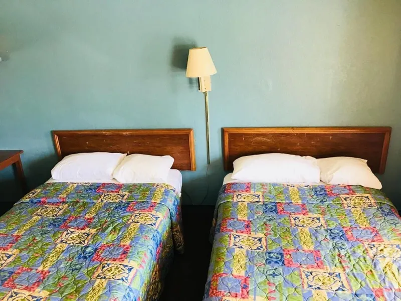 Roosevelt inn Motel hotel detail image 6