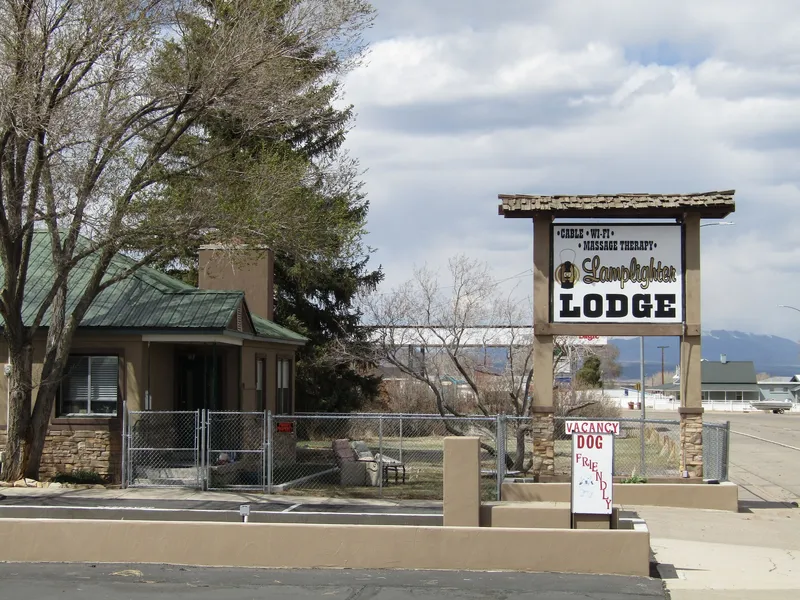 Lamplighter Lodge hotel detail image 2