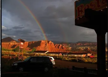 The Rim Rock Inn hotel thumbnail 2