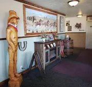 Western Inn hotel detail image 7