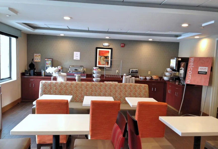 Comfort Inn & Suites Brattleboro I-91 hotel detail image 6