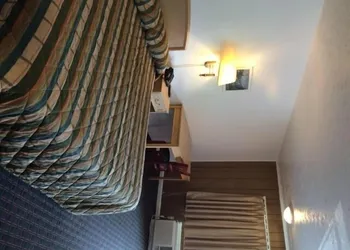 Royal Inn Motel hotel thumbnail 8