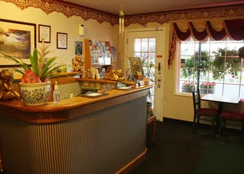 Relax Inn hotel thumbnail 3