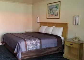 Budget Lodge hotel thumbnail 8