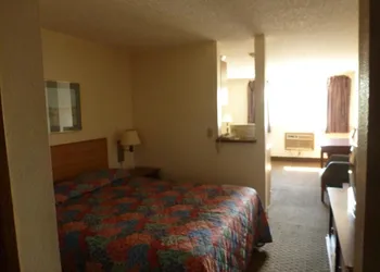 Sunshine Motel II hotel thumbnail 6