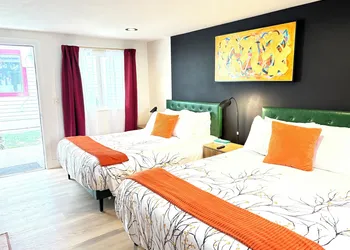 Riverwalk Inn hotel thumbnail 6