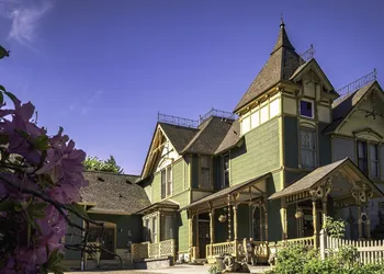 Swantown Inn hotel thumbnail 3