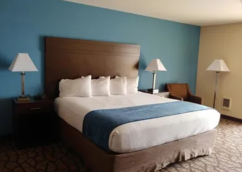 Harborside Inn hotel thumbnail 4