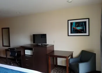 Harborside Inn hotel thumbnail 6