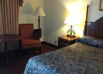 Embassy motel hotel thumbnail 2