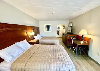 Inn of Sheboygan hotel thumbnail 3