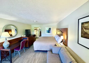 Inn of Sheboygan hotel thumbnail 4