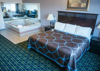 Cobblestone Inn & Suites - Platteville hotel thumbnail 6
