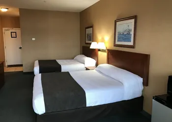 Beach Gardens Resort and Marina hotel thumbnail 7