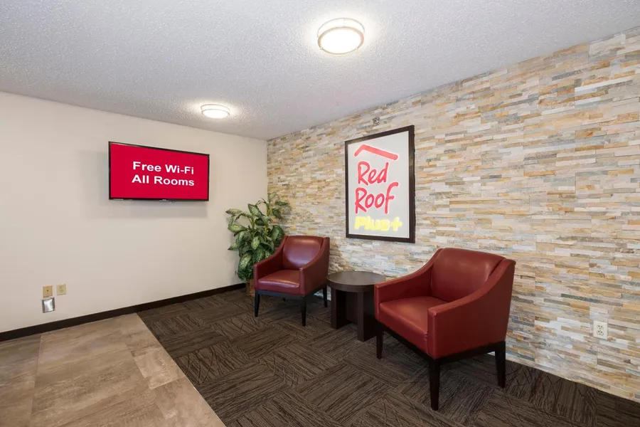 Red Roof Inn PLUS+ & Suites Opelika hotel detail image 6