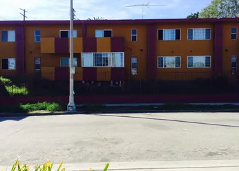 Relax Inn Motel hotel thumbnail 4