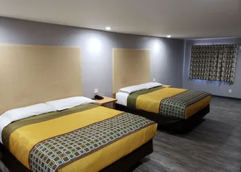 Regal Inn Los Angeles hotel thumbnail 8