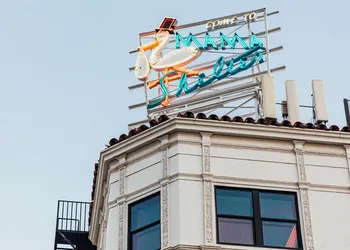 Mama Shelter Los Angeles hotel thumbnail 3