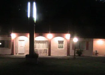 At Home Express Tangerine Inn hotel thumbnail 2