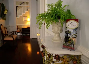The Grand Magnolia Ballroom & Suites hotel thumbnail 2