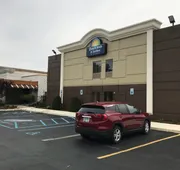 Days Inn & Suites by Wyndham Rochester Hills MI hotel detail image 3