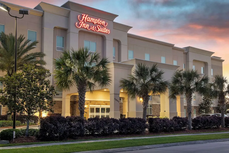 Hampton Inn & Suites Harvey/New Orleans West Bank hotel detail image 2