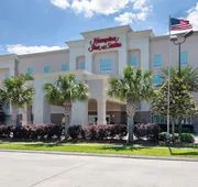 Hampton Inn & Suites Harvey/New Orleans West Bank hotel detail image 4