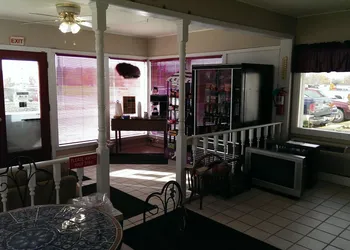Willard Country Inn hotel thumbnail 8