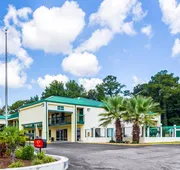 Econo Lodge Picayune hotel detail image 4