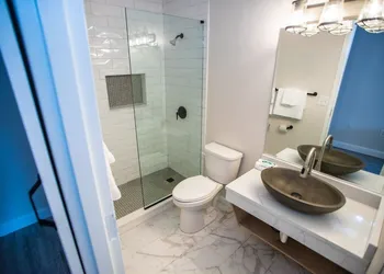 The Shore Club hotel thumbnail 8