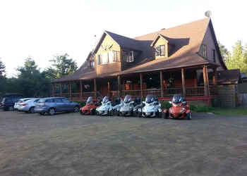 L'Auberge Refuge du Trappeur Inn hotel thumbnail 5
