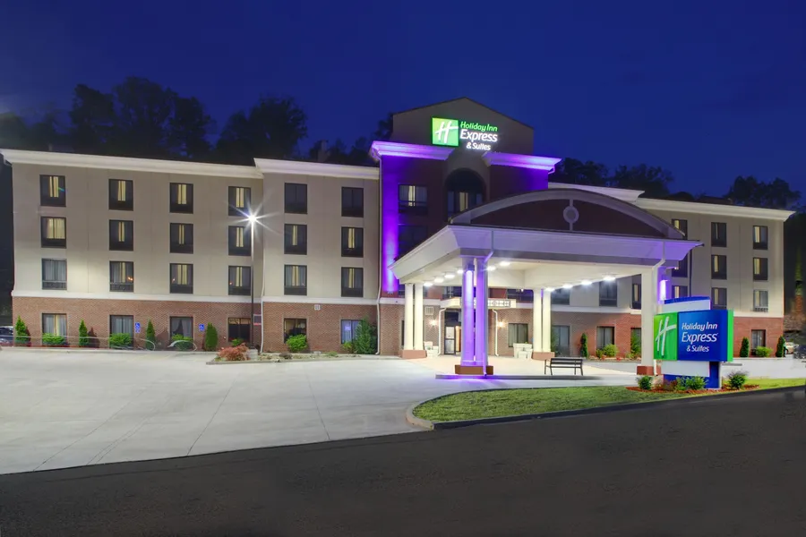 Holiday Inn Express Hotel & Suites Cross Lanes by IHG hotel detail image 2