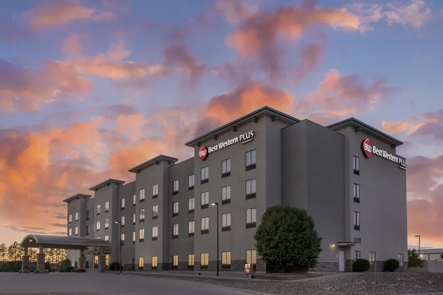 Best Western Plus Williston Hotel & Suites hotel detail image 2