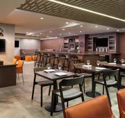 Four Points by Sheraton Hamilton - Stoney Creek hotel detail image 4
