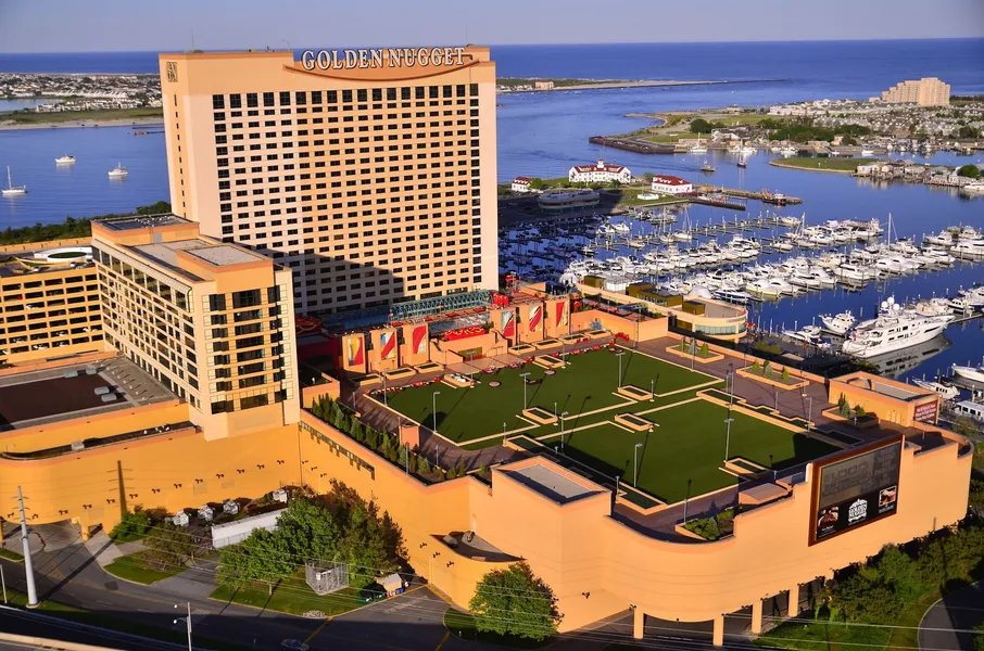 Golden Nugget hotel detail image 2