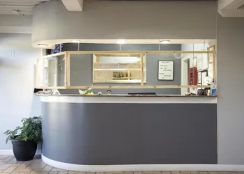 Travelers Inn hotel thumbnail 4