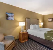 Quality Inn & Suites Westminster Seal Beach hotel detail image 3
