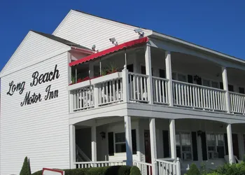 Long Beach Motor Inn hotel thumbnail 5