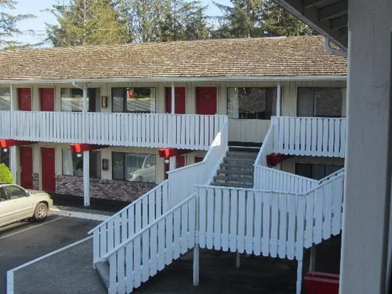 Brookings Inn Resort hotel detail image 2