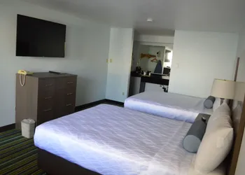 Brookings Inn Resort hotel thumbnail 7
