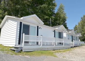 Auberge Sur Mer de Charlevoix hotel thumbnail 2