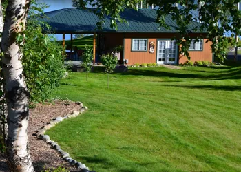 Alaska's Lake Lucille B&B hotel thumbnail 4