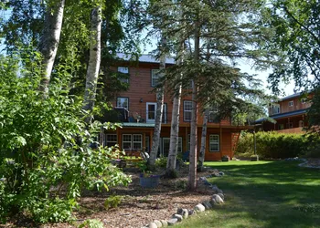 Alaska's Lake Lucille B&B hotel thumbnail 6