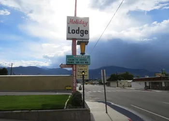 Holiday Lodge hotel thumbnail 3