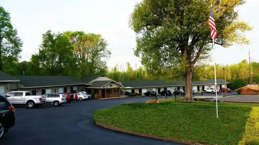 Kentucky Lake Inn hotel detail image 6