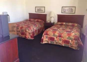 Cambridge Inn Motor Lodge hotel thumbnail 8