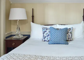 Cape Arundel Inn - Club House hotel thumbnail 5